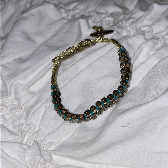 Bracelets - Picture 2 of 4